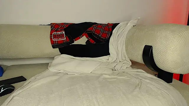 CurvyGlass online show from February 24, 3:16 am