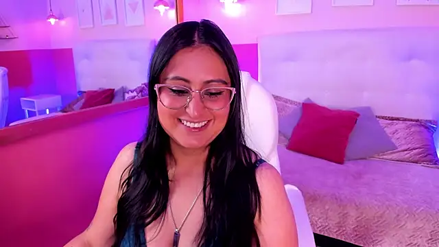 Amber gold  online show from June 4, 3:23 am