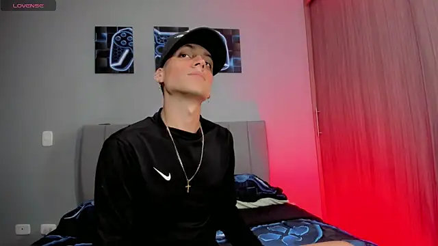 jake and joaquin online show from September 17, 3:15 am