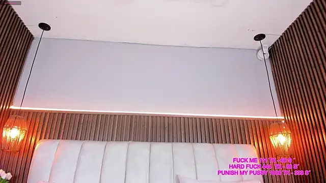 Ashleyy23x online show from March 2, 7:42 pm