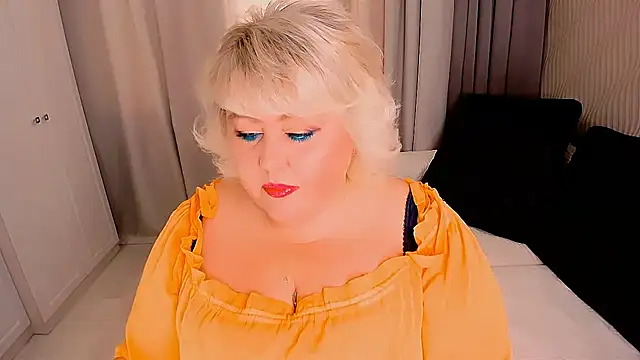 BIGTITSBBW online show from September 12, 4:13 am