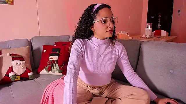 DAHLIA BROWNIE online show from December 14, 1:44 am