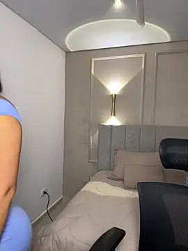 Miss blue69 online show from April 1, 1:39 am