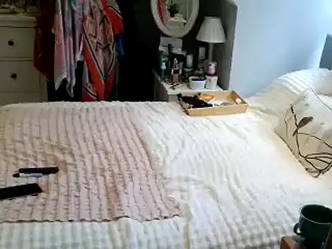 MaggieMoonxxx online show from May 12, 1:51 pm