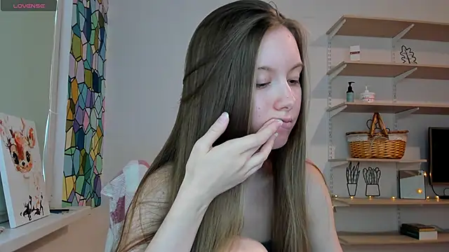 Snapshot of Peggy_Beauty chatting on September 18, 1:31 pm Peggy Beauty online show from September 18, 1:31 pm