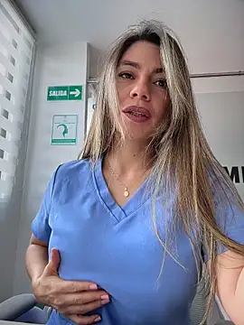 alicee16 online show from April 3, 8:51 pm