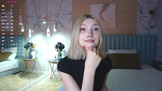 CarolReeves online show from March 21, 4:45 pm