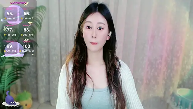 Aimee-520 online show from February 24, 6:34 am