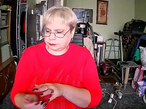 LOLA8888 online show from November 9, 12:01 pm