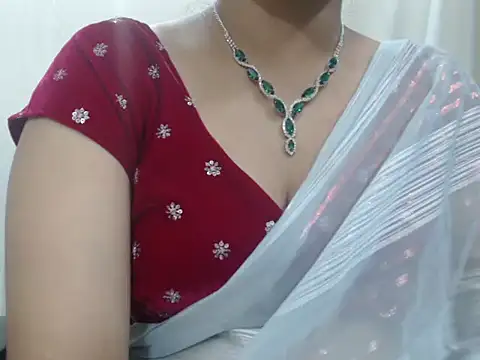 Lovely Siri 23 online show from November 19, 1:11 pm