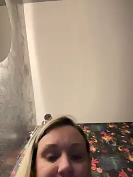 Bella-Tight online show from February 14, 9:17 pm