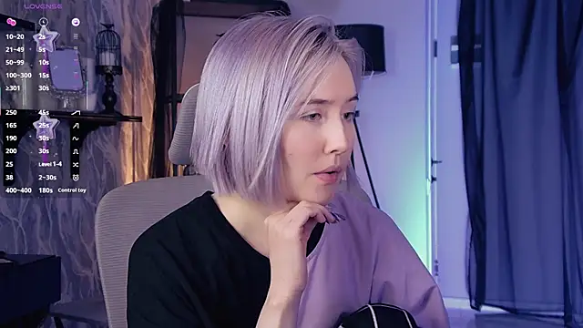 ReiYosimoto online show from January 9, 8:24 pm