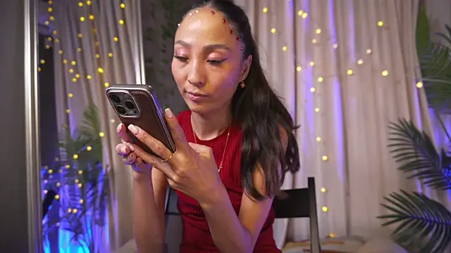 1reisatumi  online show from November 6, 1:17 pm