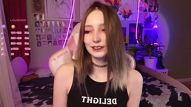 evierosen online show from April 27, 11:46 pm