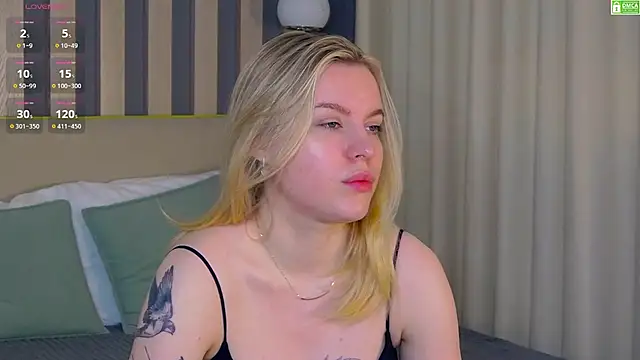 AmaliaBell online show from April 19, 1:11 pm